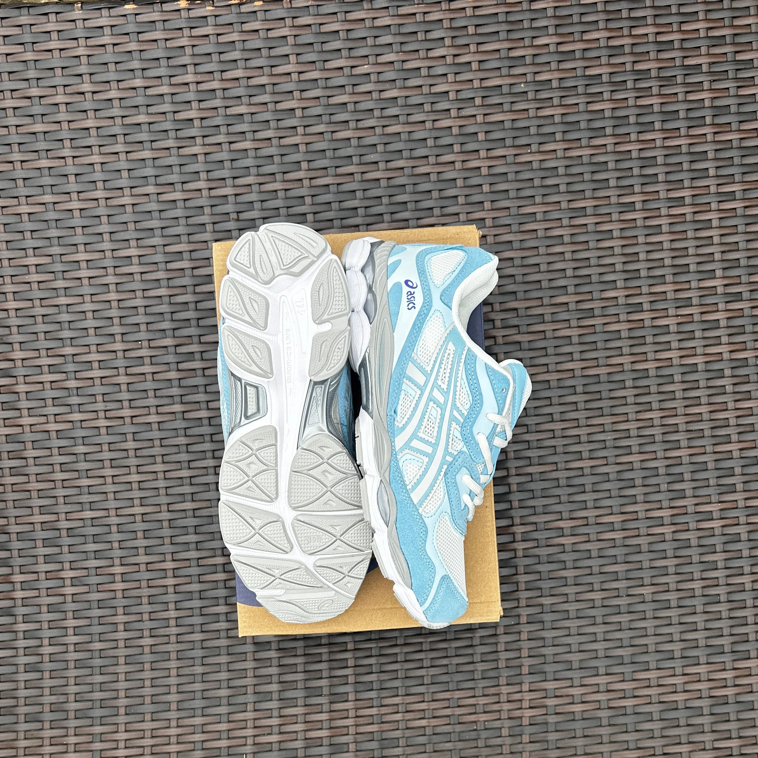 ASICS GEL-NYC Arctic Blue - Image 2