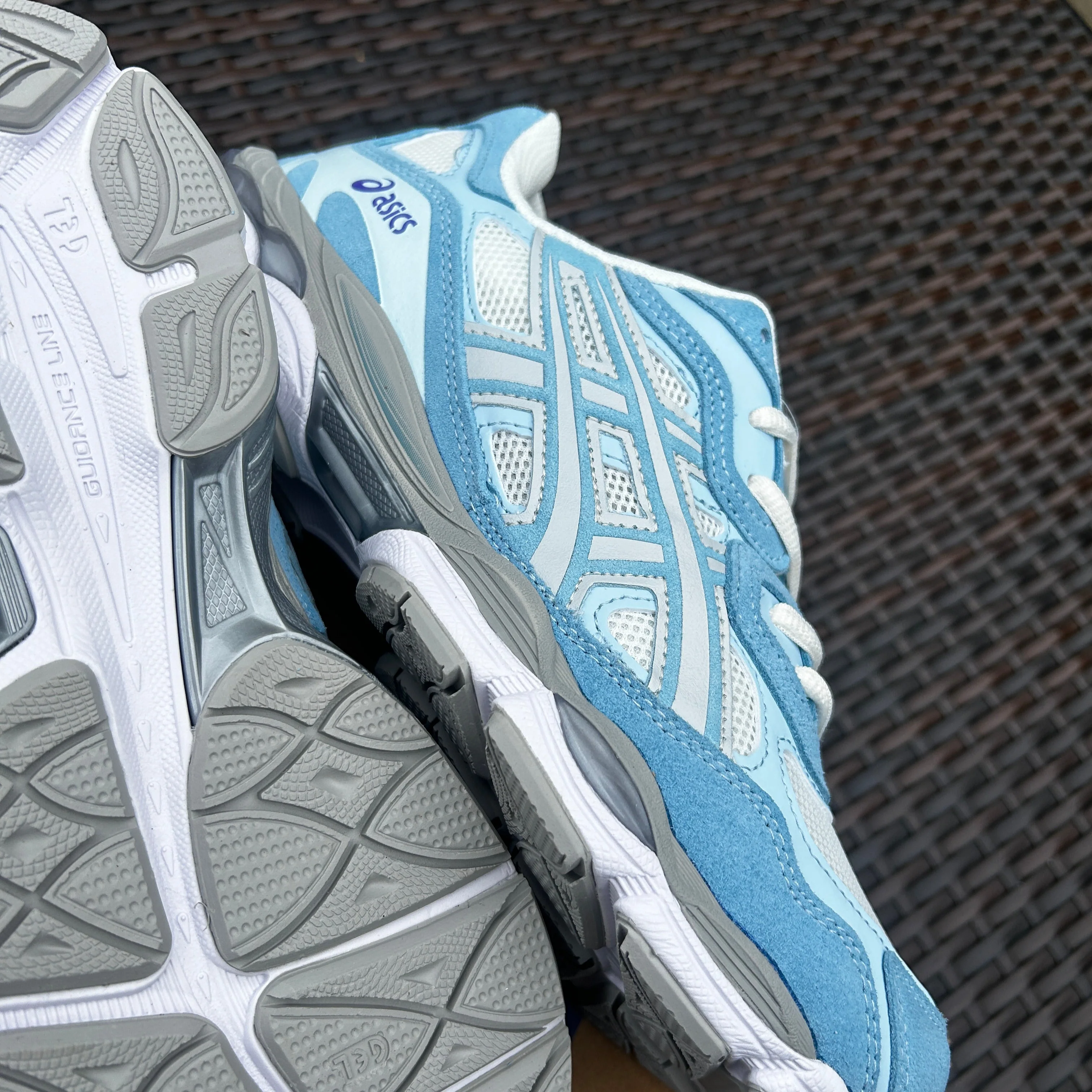ASICS GEL-NYC Arctic Blue - Image 3