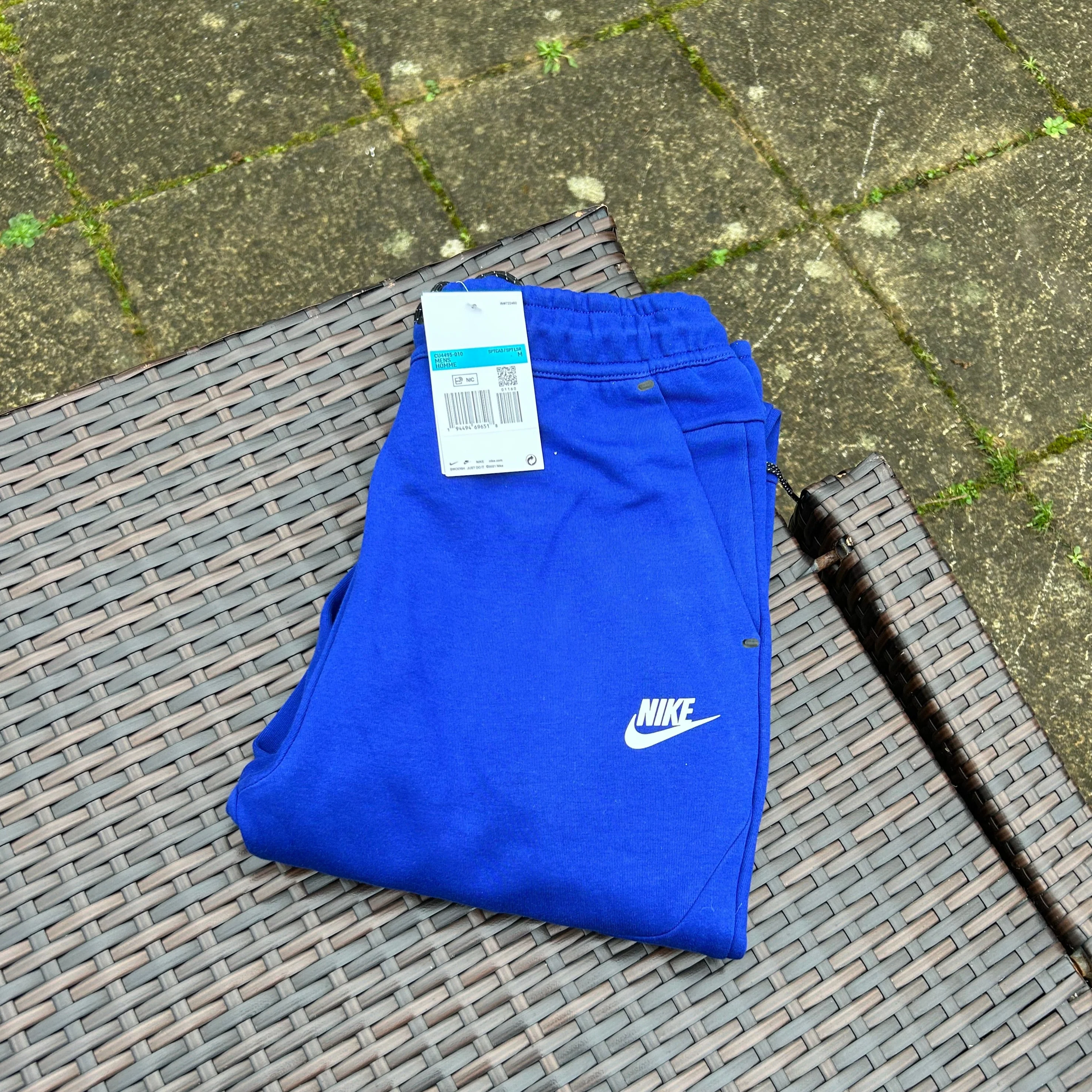 Nike Blackened Blue/Royal Blue Sportswear Tech Fleece - Image 3