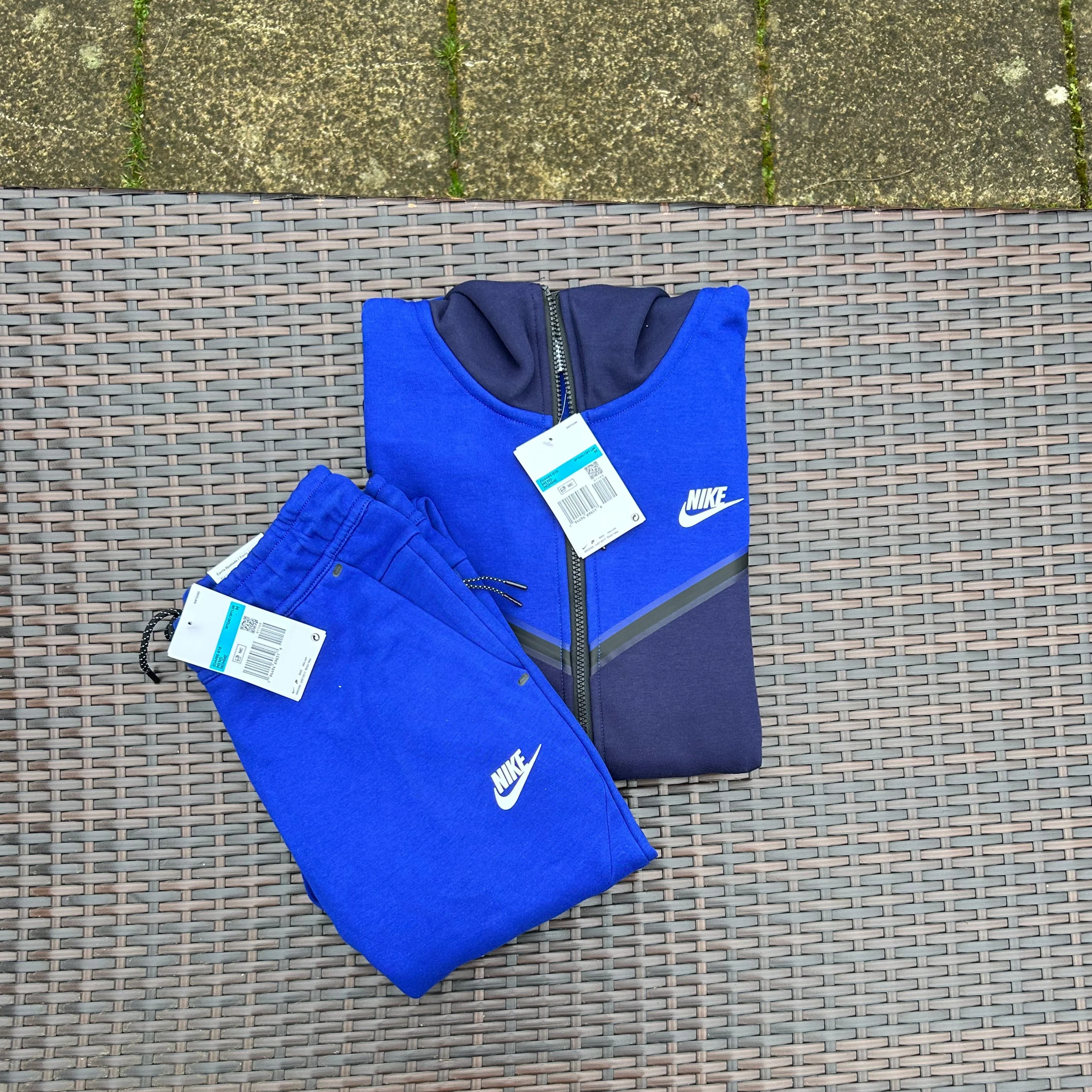 Nike Blackened Blue/Royal Blue Sportswear Tech Fleece - Image 4