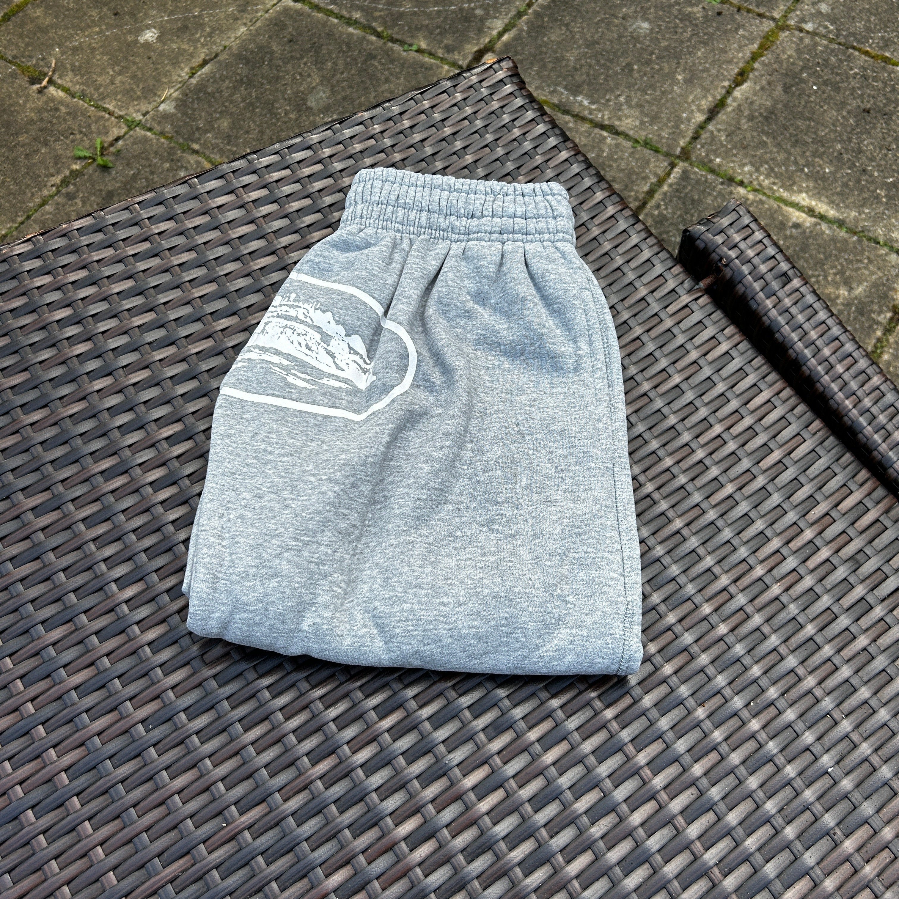Corteiz Alcatraz Grey/White "Heather" Shorts Set - Image 3