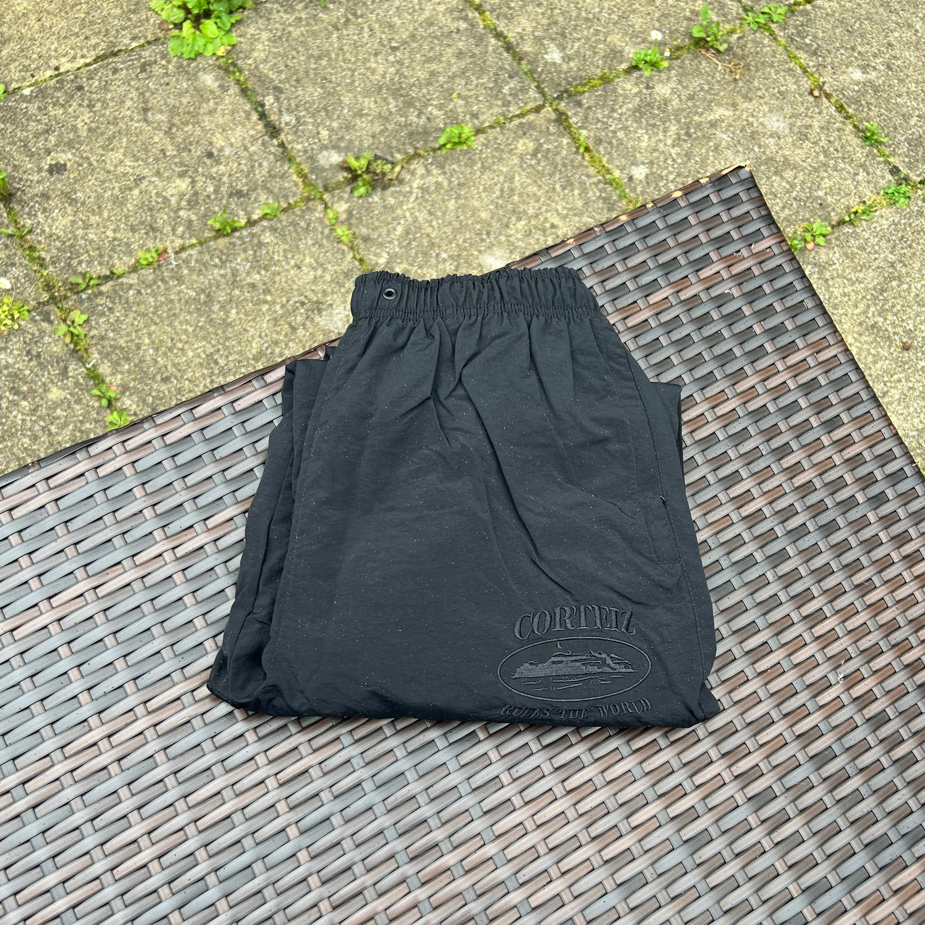 Corteiz Blackout "Shukushuku" Tracksuit - Image 3