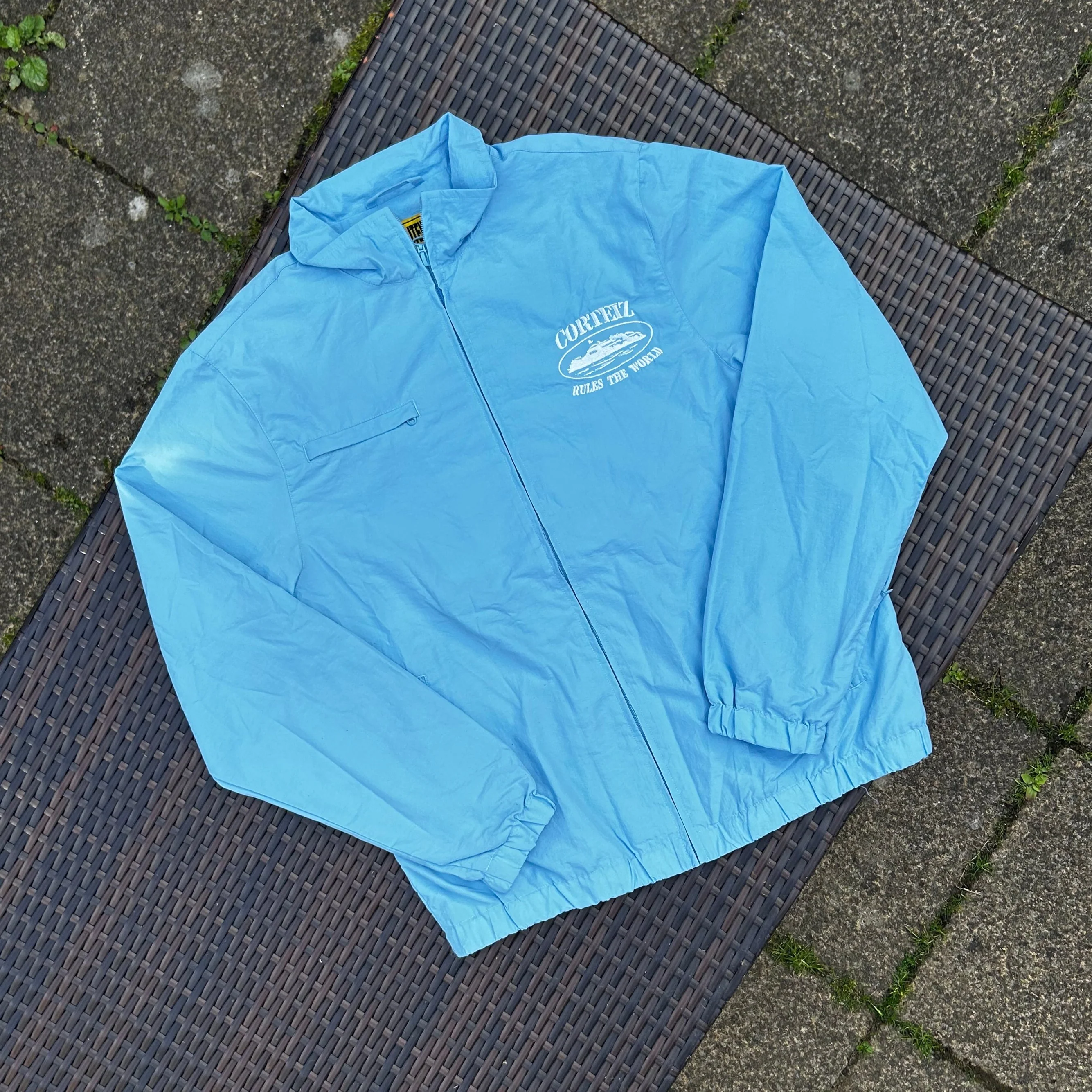 Corteiz Baby Blue/White "Shukushuku" Tracksuit - Image 2