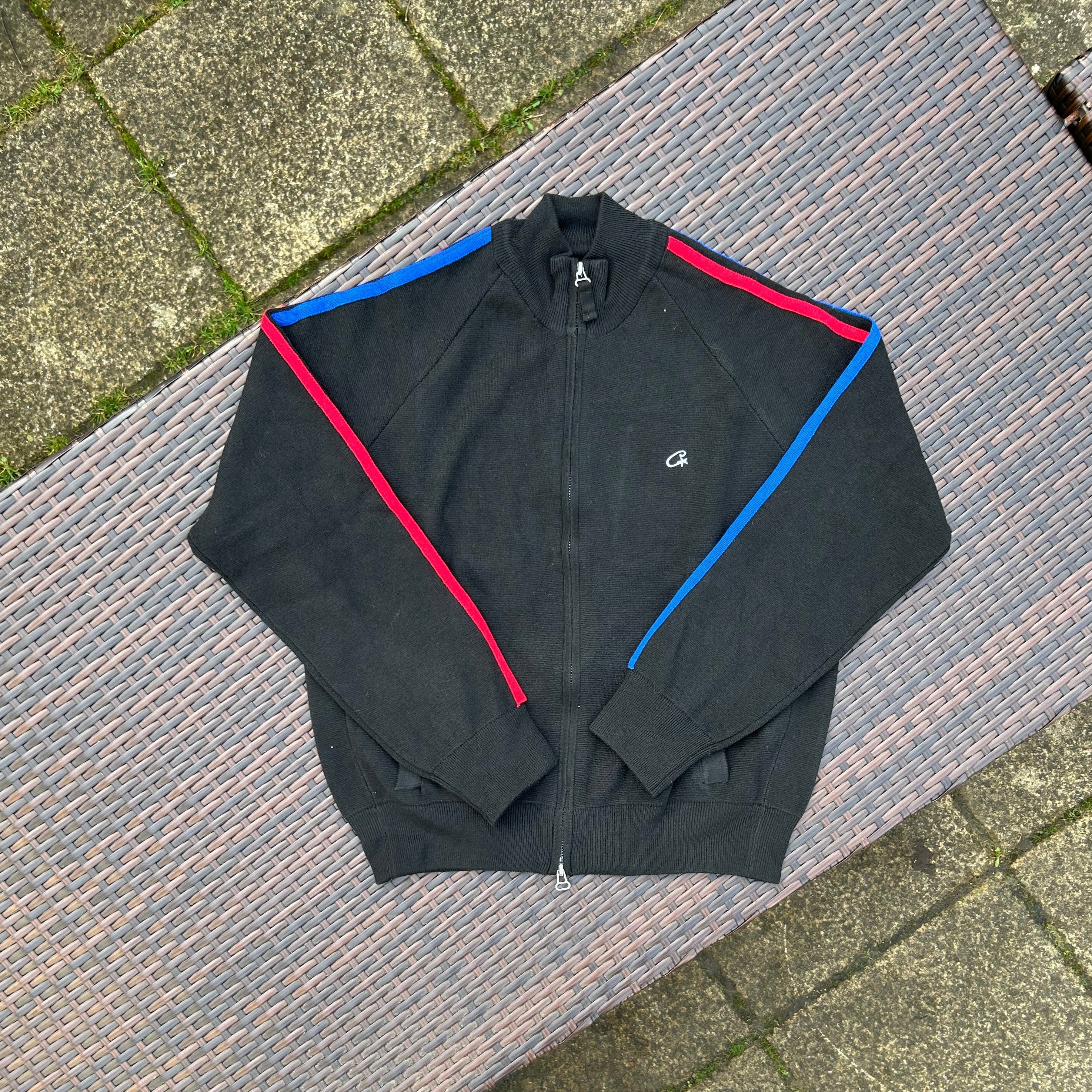 Corteiz Black/Blue/Red Knit Zip Up Fleece - Image 3