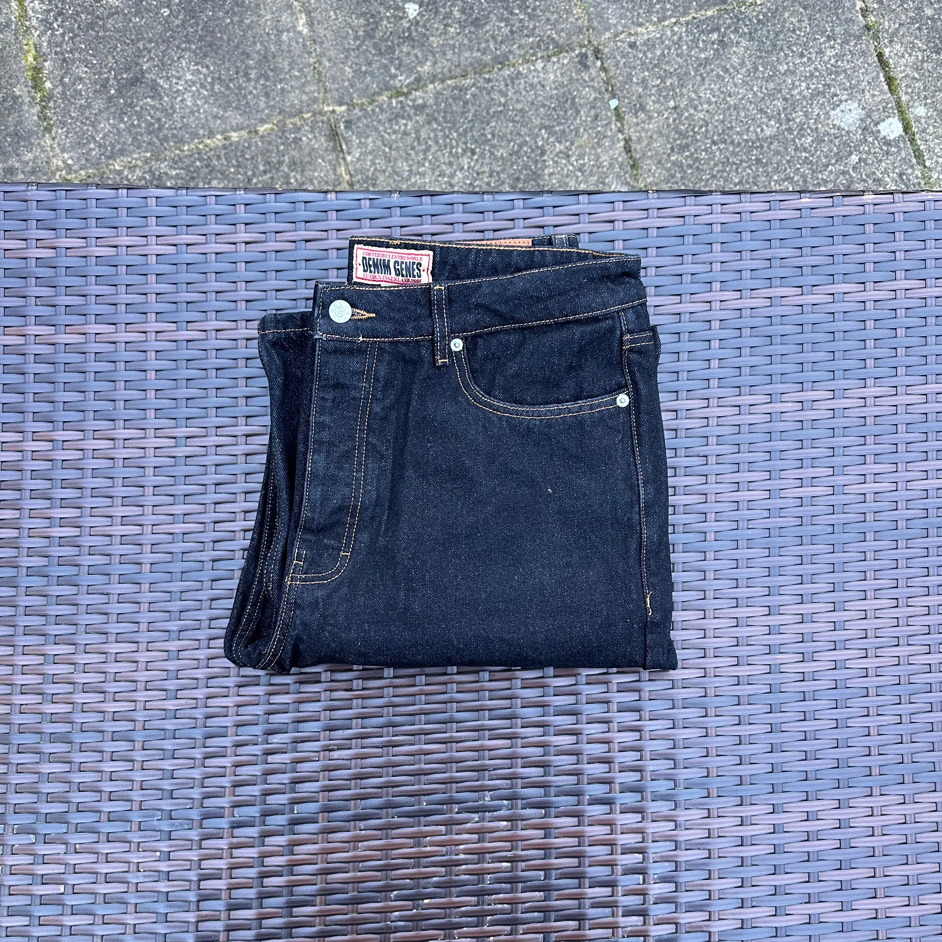 Corteiz 'Black Wash' Dual Stripe Baggy Jeans - Image 3