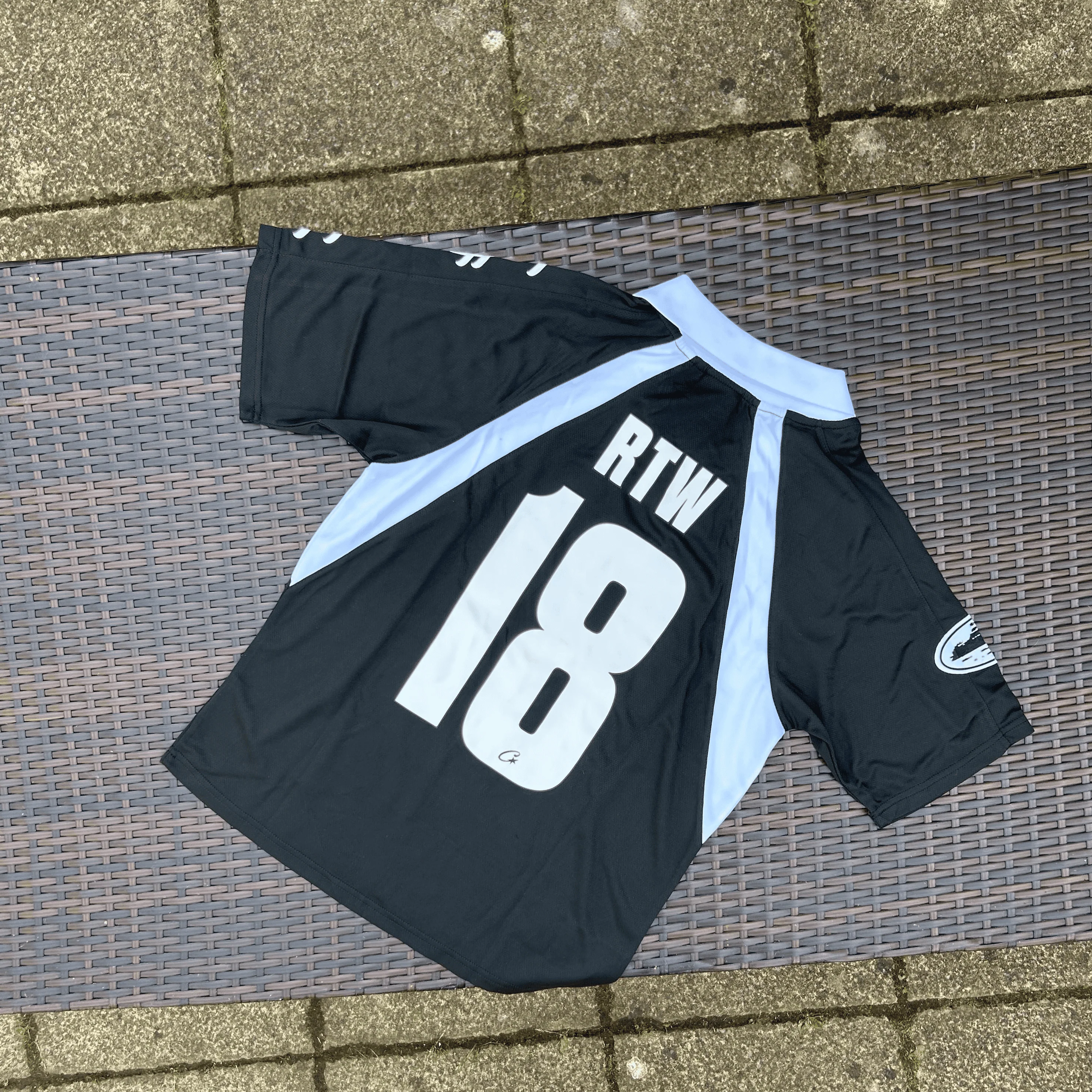 Corteiz Black/White Alcatraz Football Jersey - Image 3