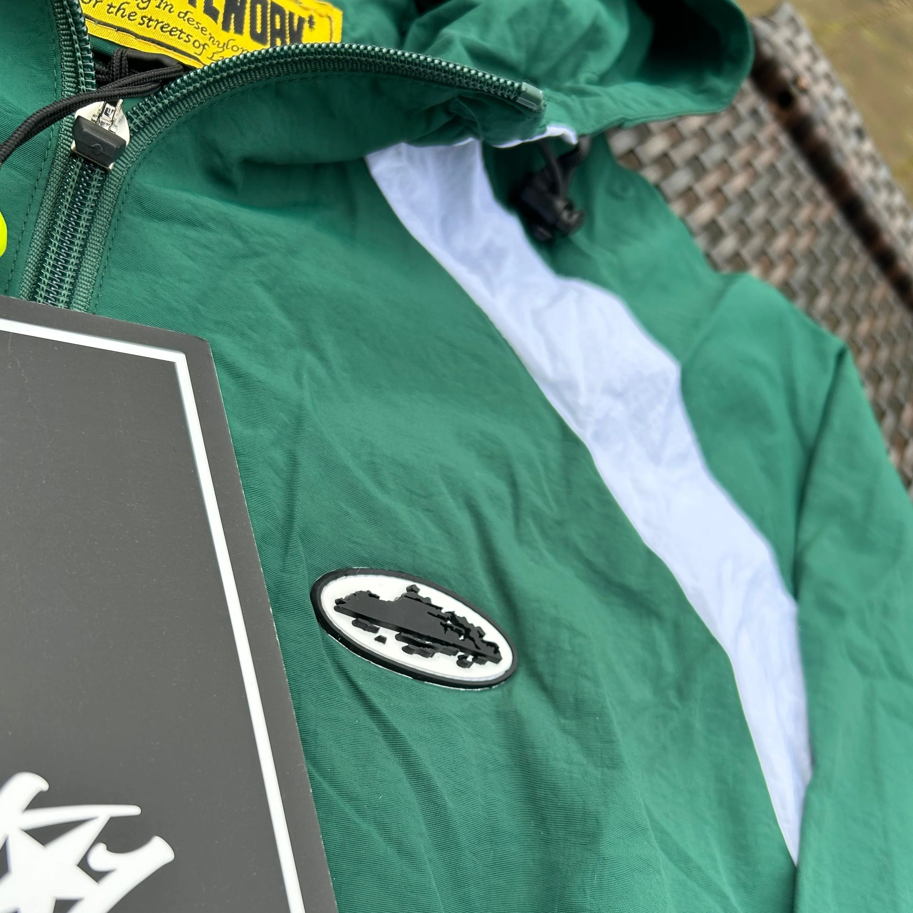 Corteiz Green/White "Alcatraz" Windbreaker - Image 3