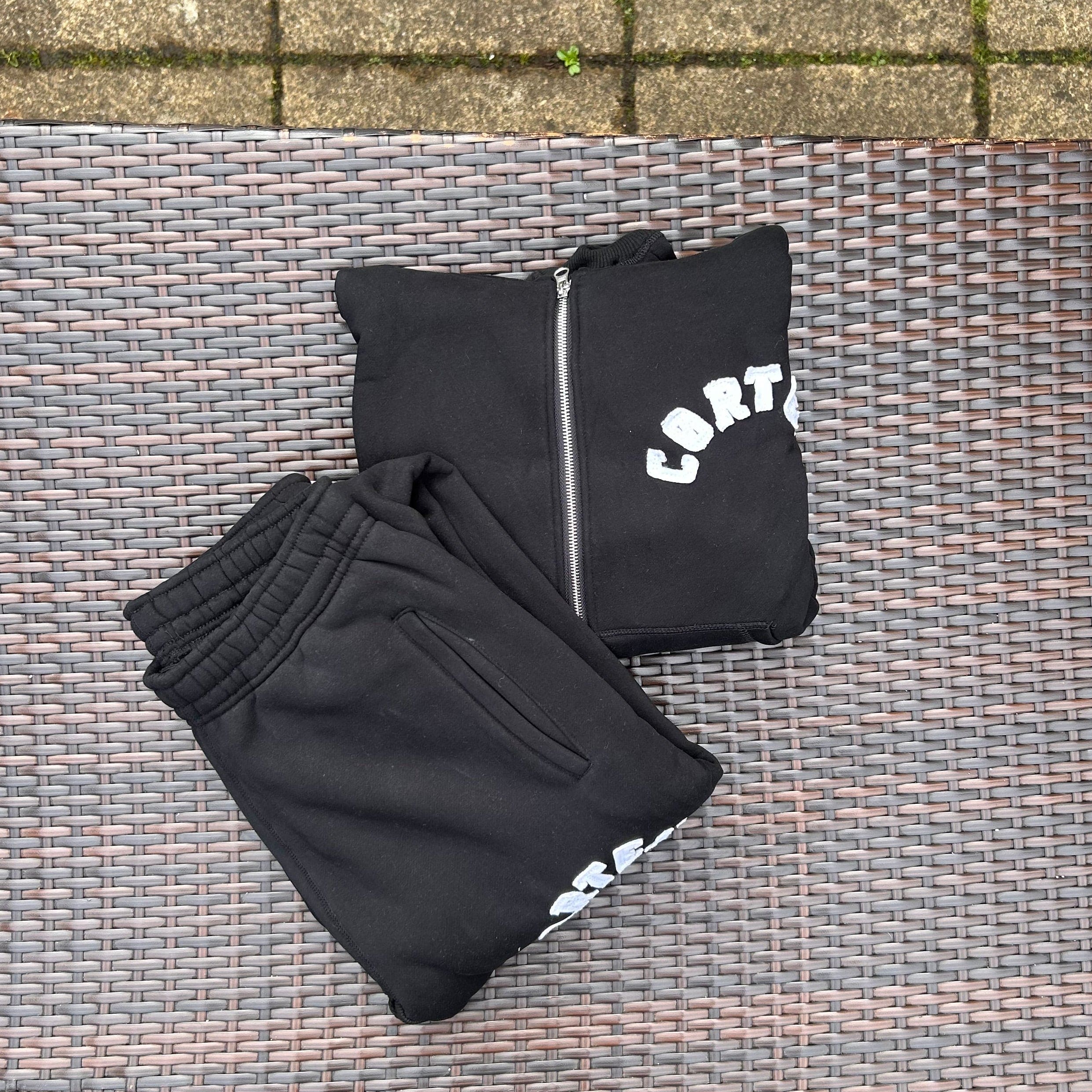 Corteiz Black/White "Colly Arch" Tracksuit - Image 4