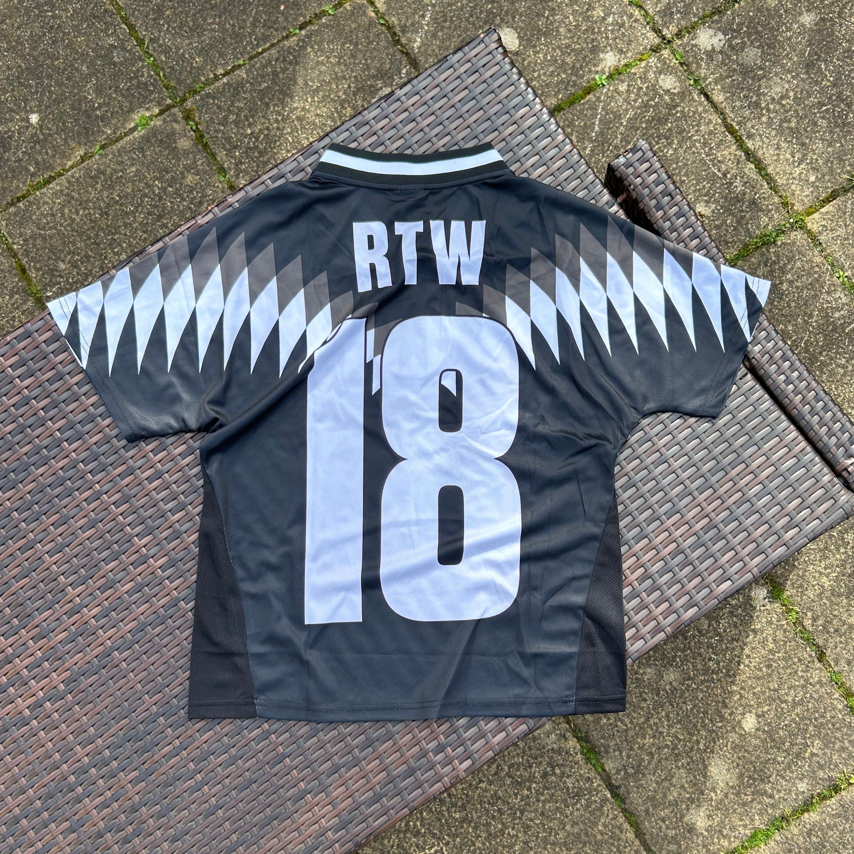 Corteiz Blackout "CRTZ RTW" Football Jersey - Image 3