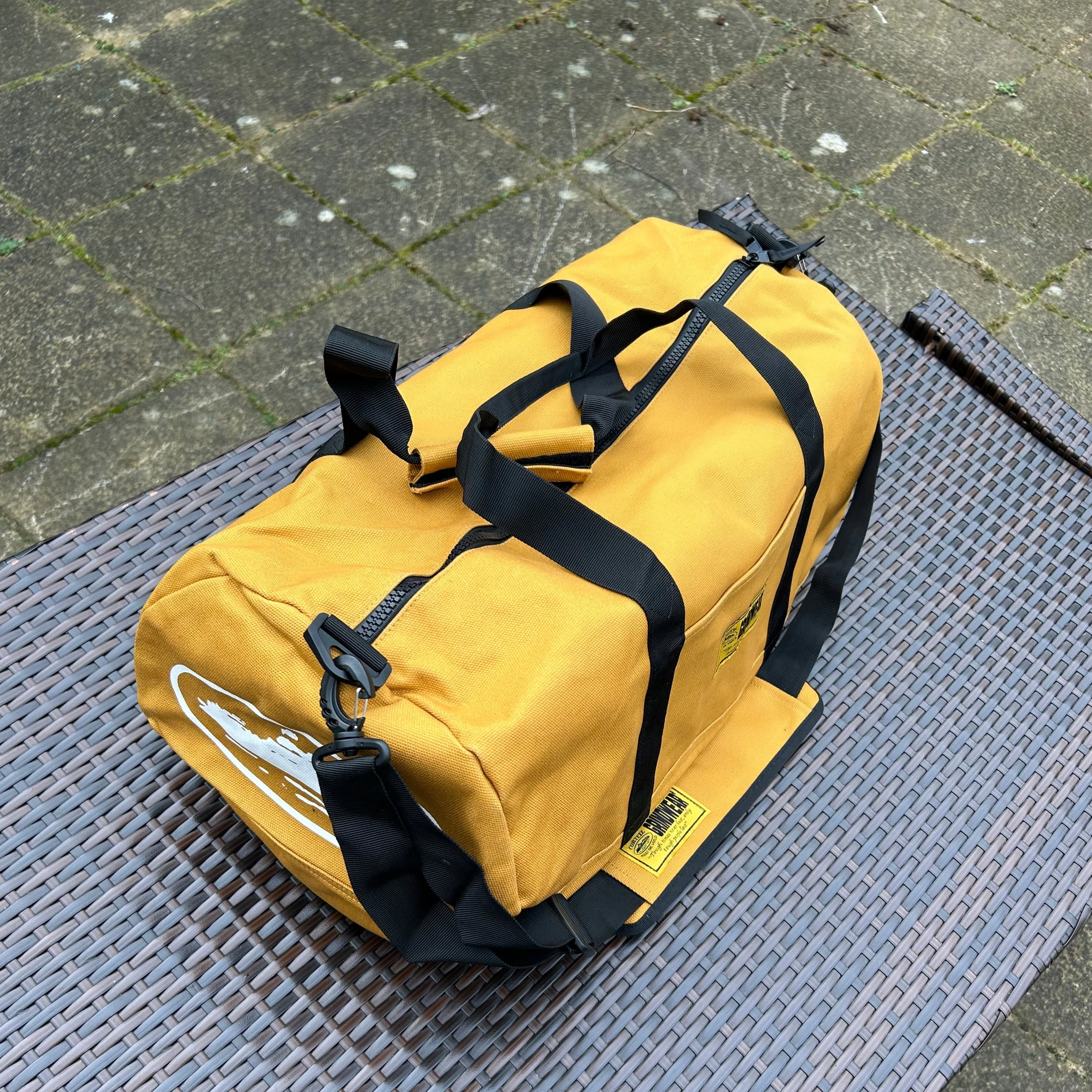 Corteiz Dark Yellow Alcatraz Grindwear Duffle Bag - Image 2