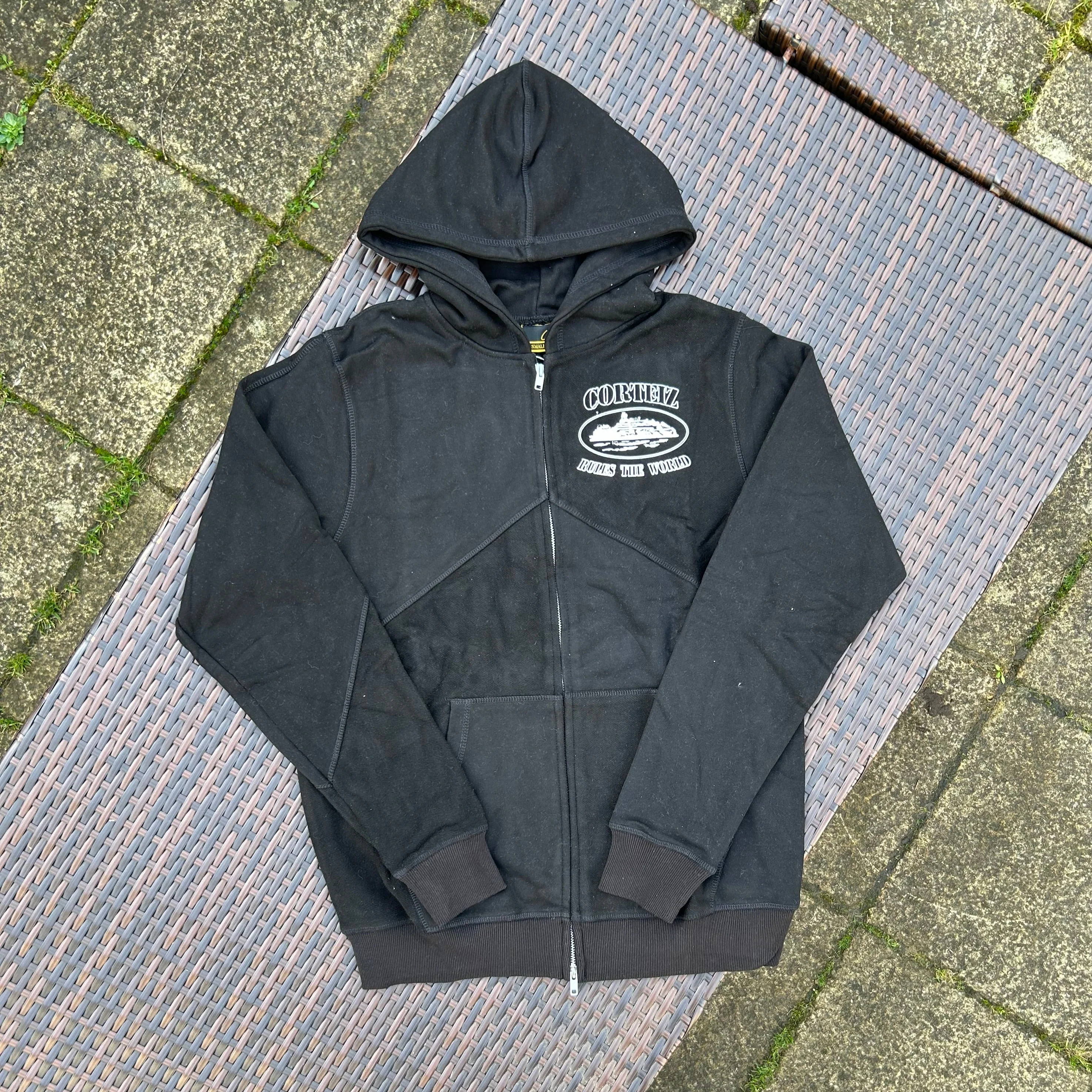 Corteiz Black "Superior V2" Zip-Up Tracksuit - Image 2