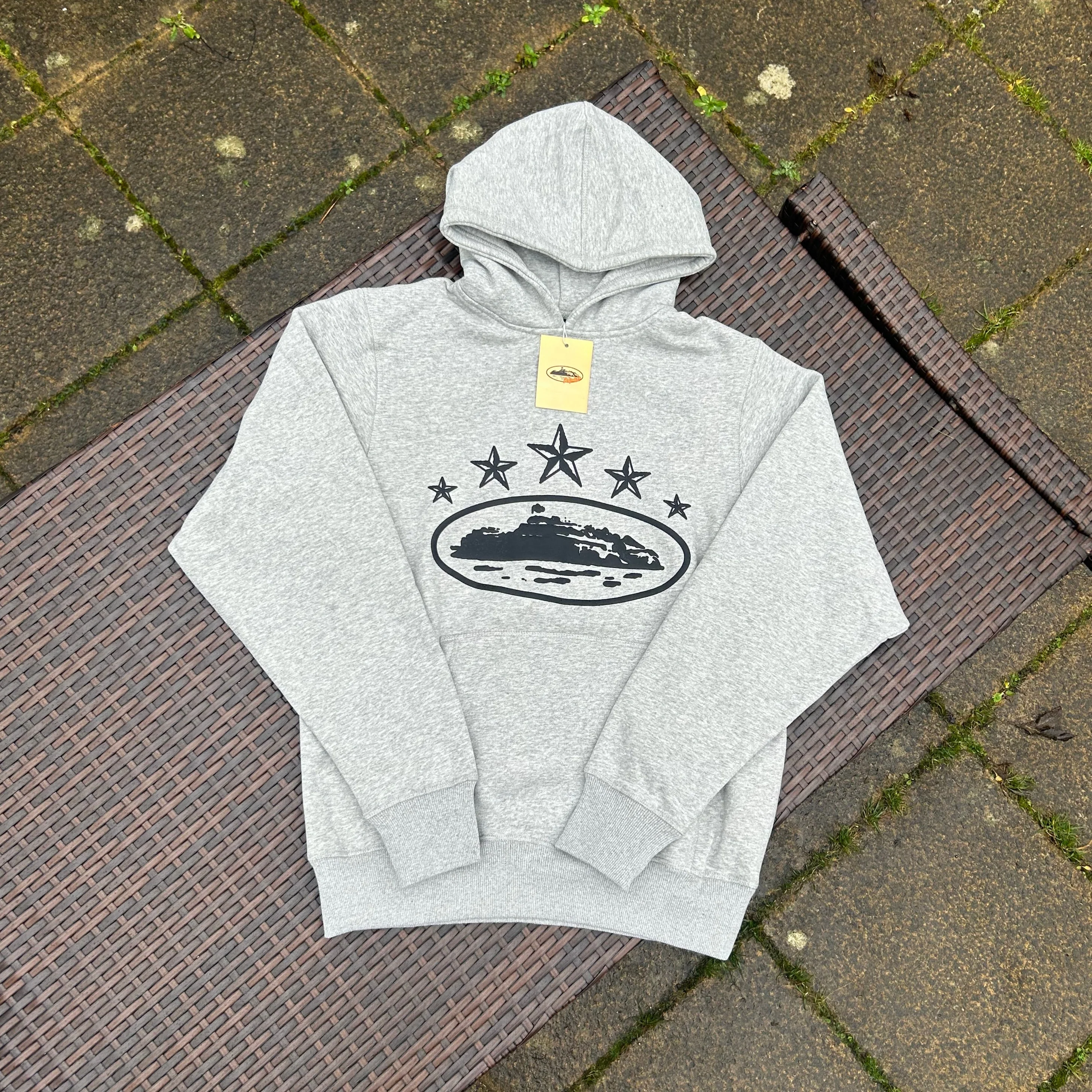 Corteiz Grey/Black 5 Starz Tracksuit - Image 2