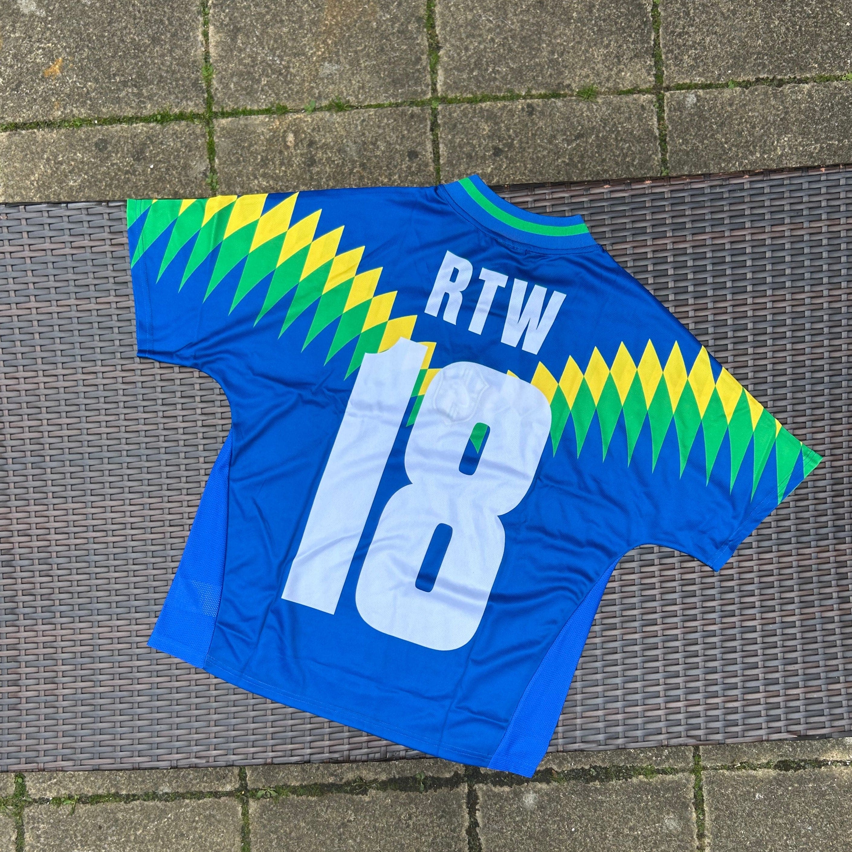 Corteiz RTW Blue Club America Brasil Jersey - Image 3