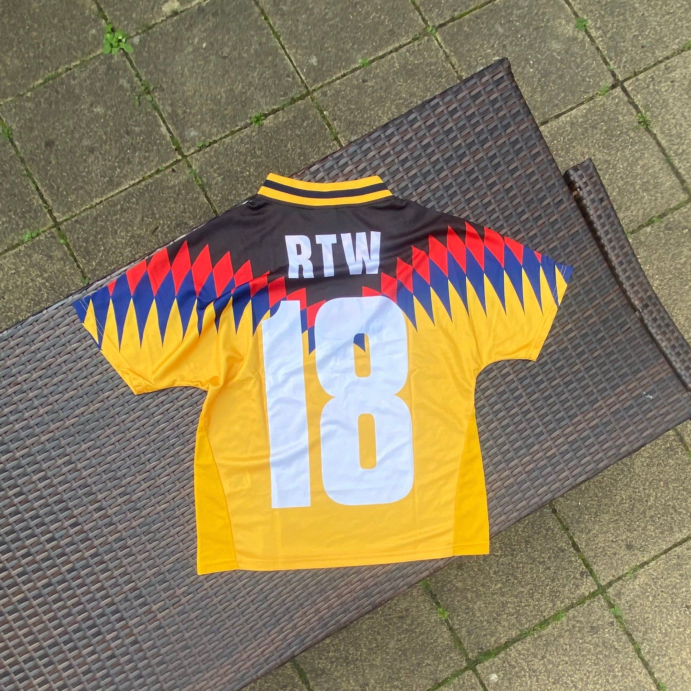 Corteiz "CRTZ RTW" Football Jersey - Image 3