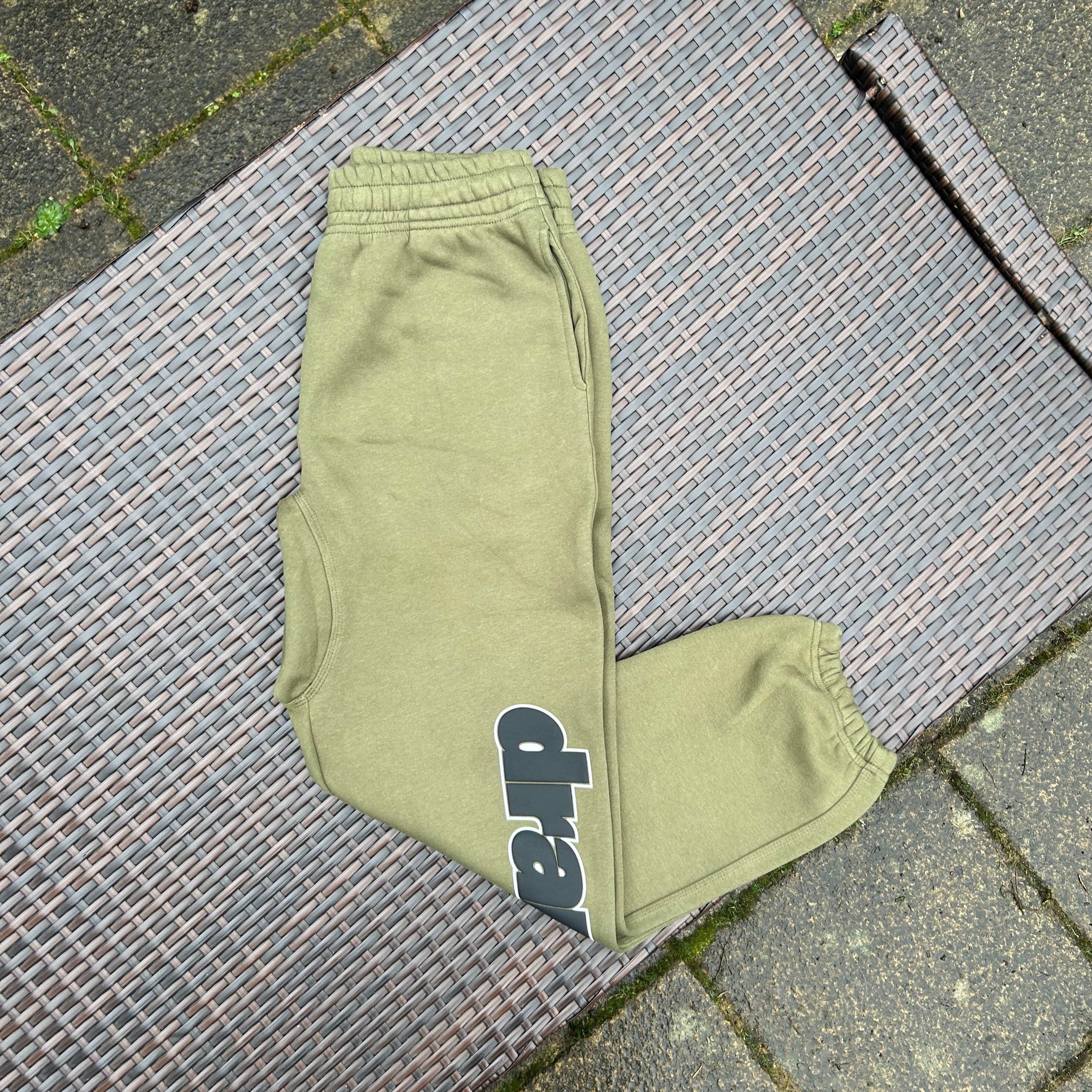 Drama Call Dark Green Foam Print Tracksuit - Image 4