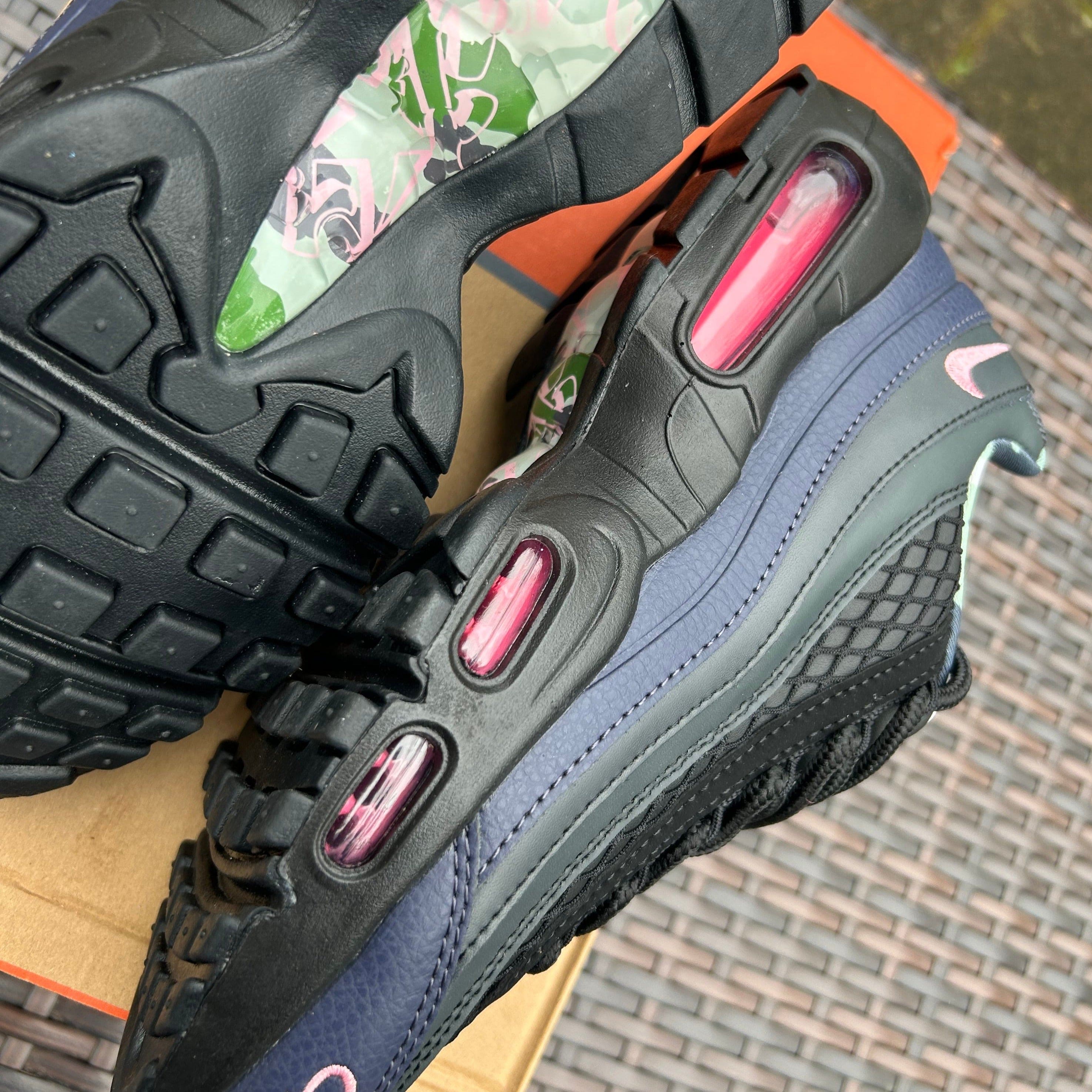 Nike Air Max 95 SP x Corteiz "Pink Beam" - Image 3