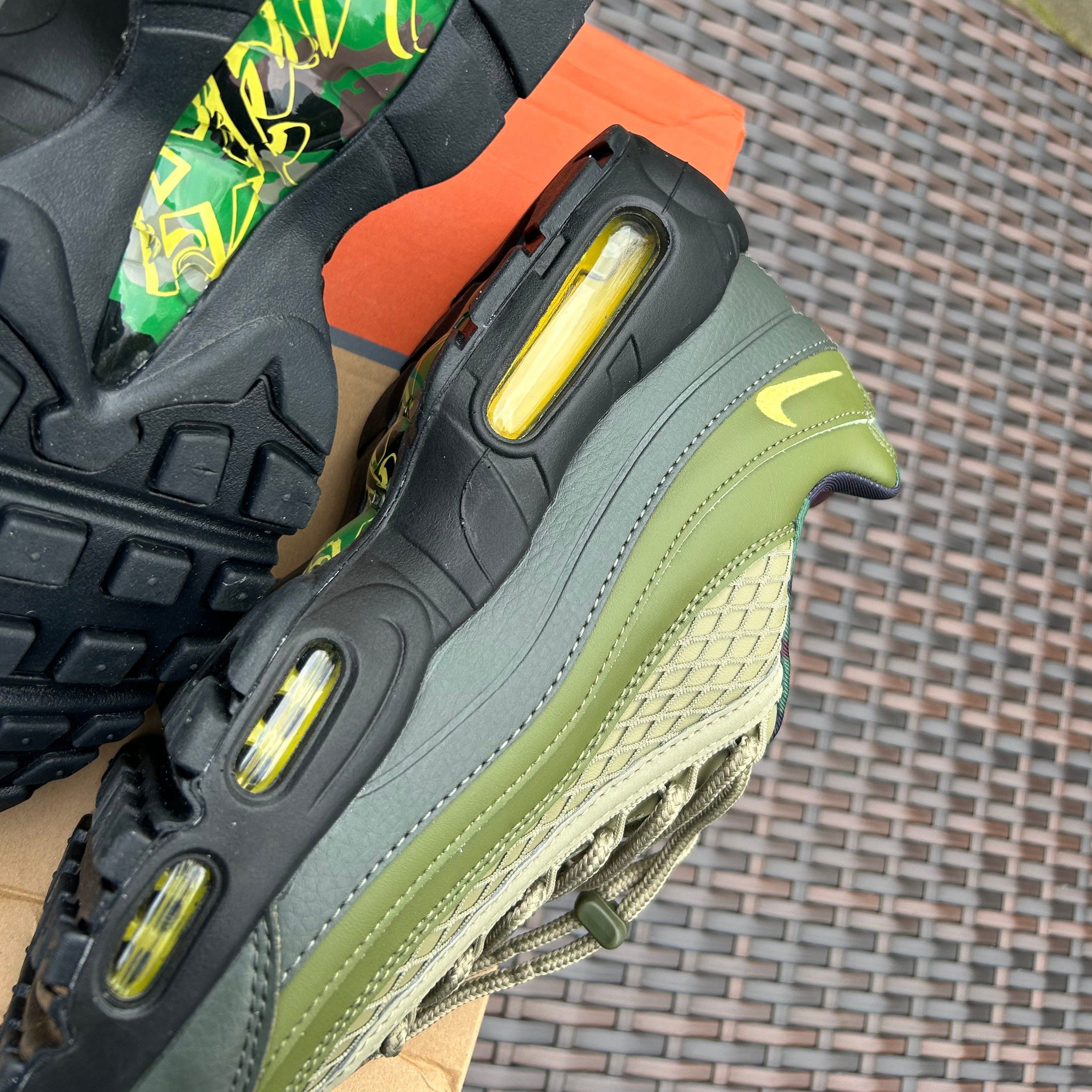Nike Air Max 95 SP x Corteiz Rules The World - Image 3