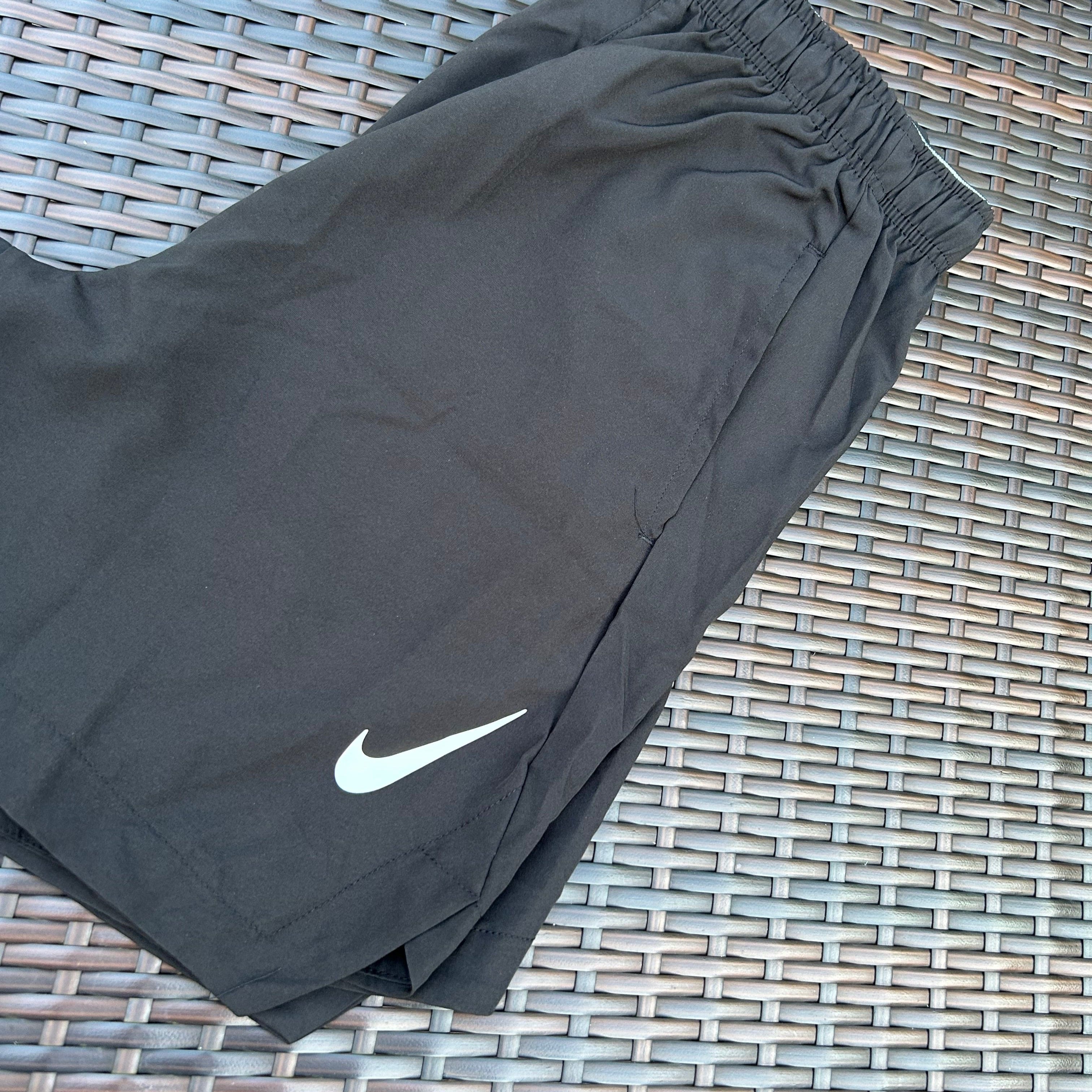 Nike Black Miller Shorts - Image 3