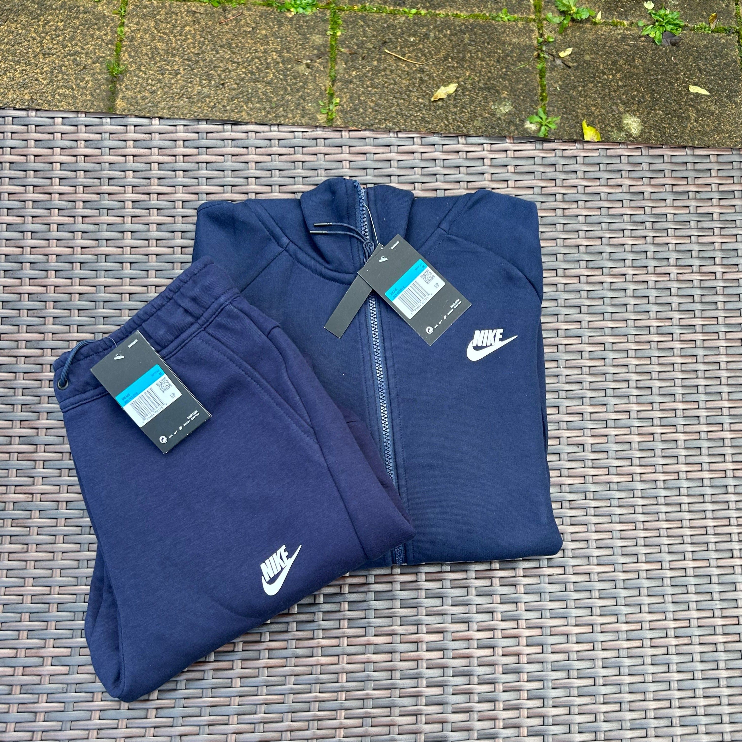 Nike Dark Blue Sportswear Tech Fleece (Old Season) - Image 3
