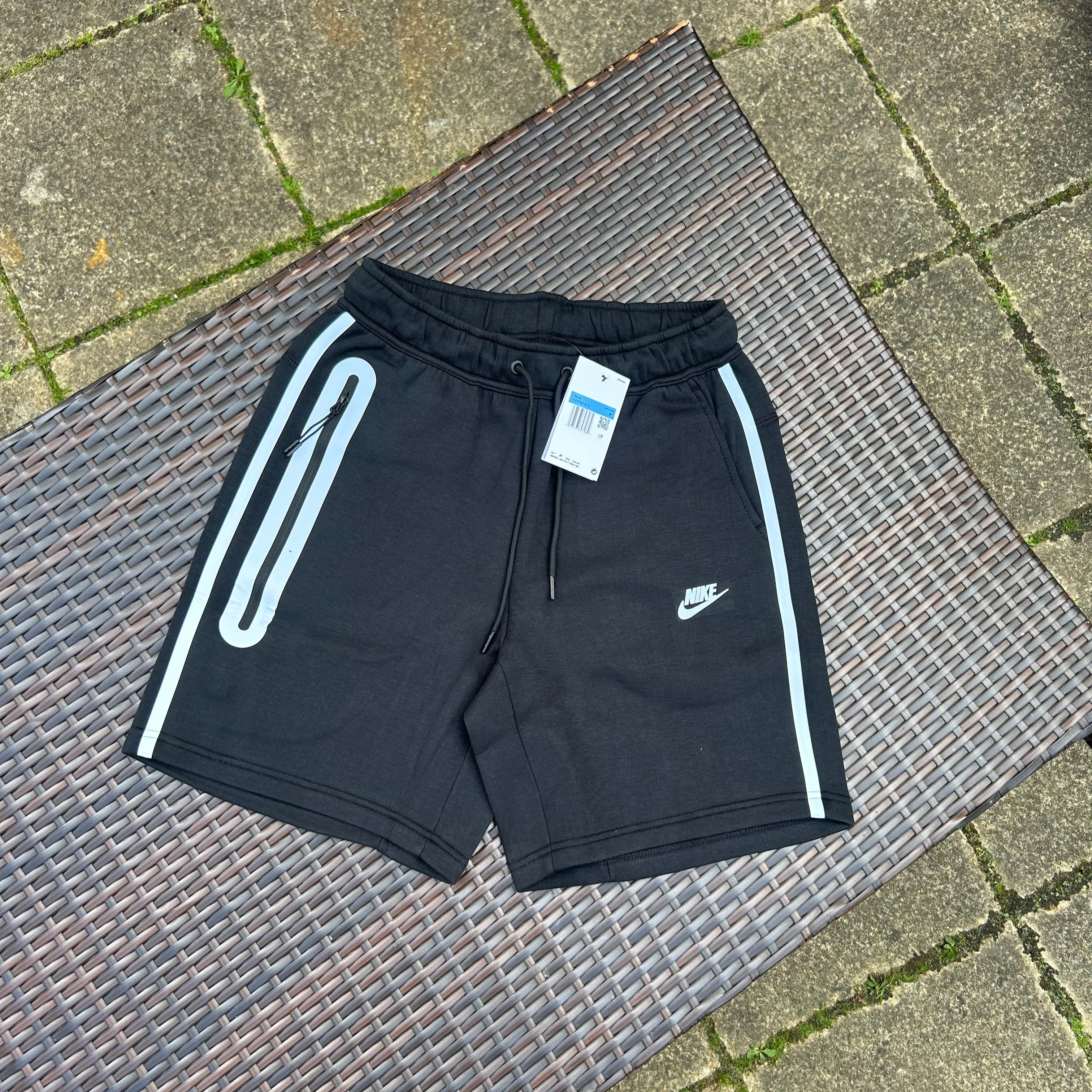 Nike Black Sportswear Tech Fleece Shorts (2024 Season)