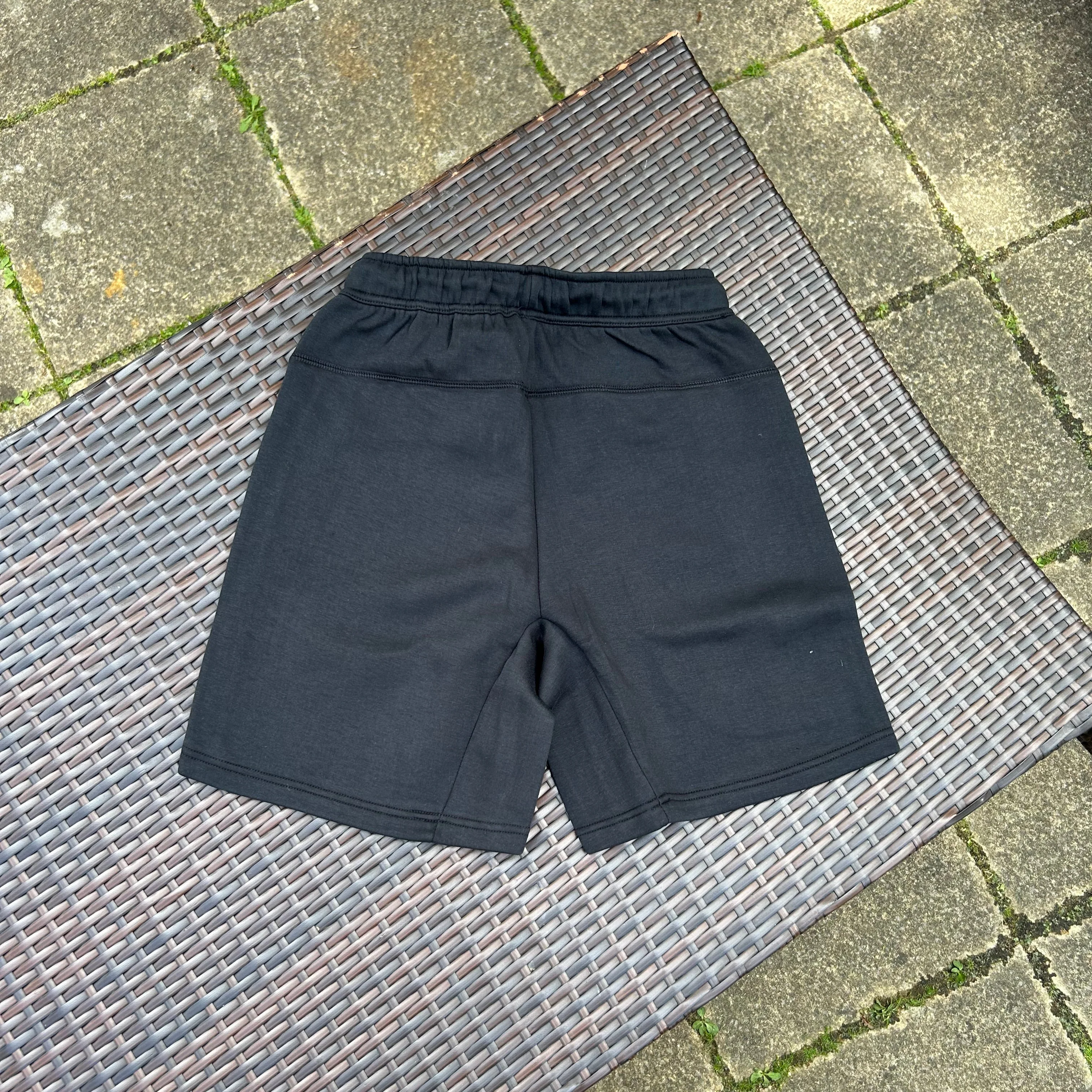 Nike Black Sportswear Tech Fleece Shorts (2024 Season) - Image 2
