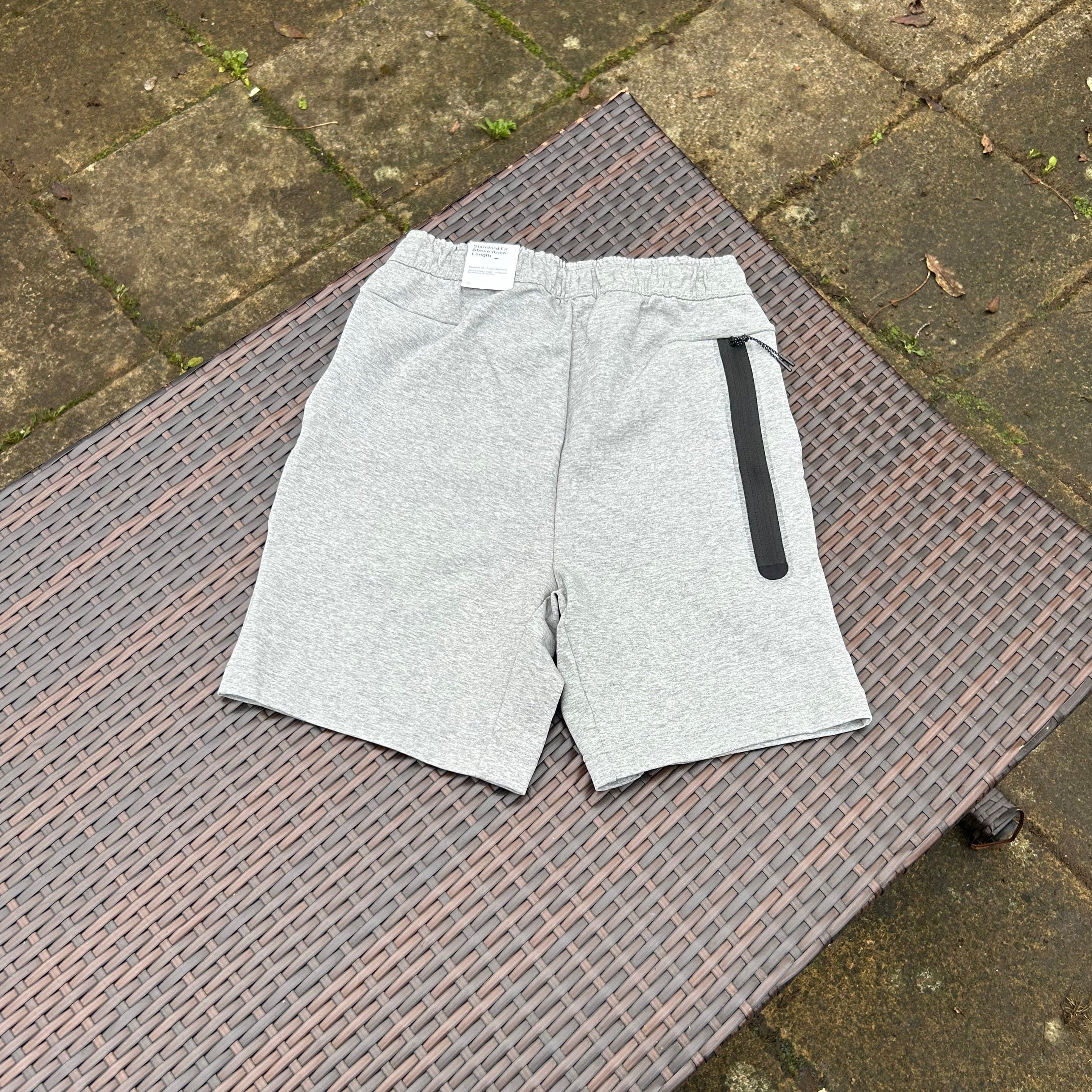 Nike Grey Sportswear Tech Fleece Shorts - Image 3