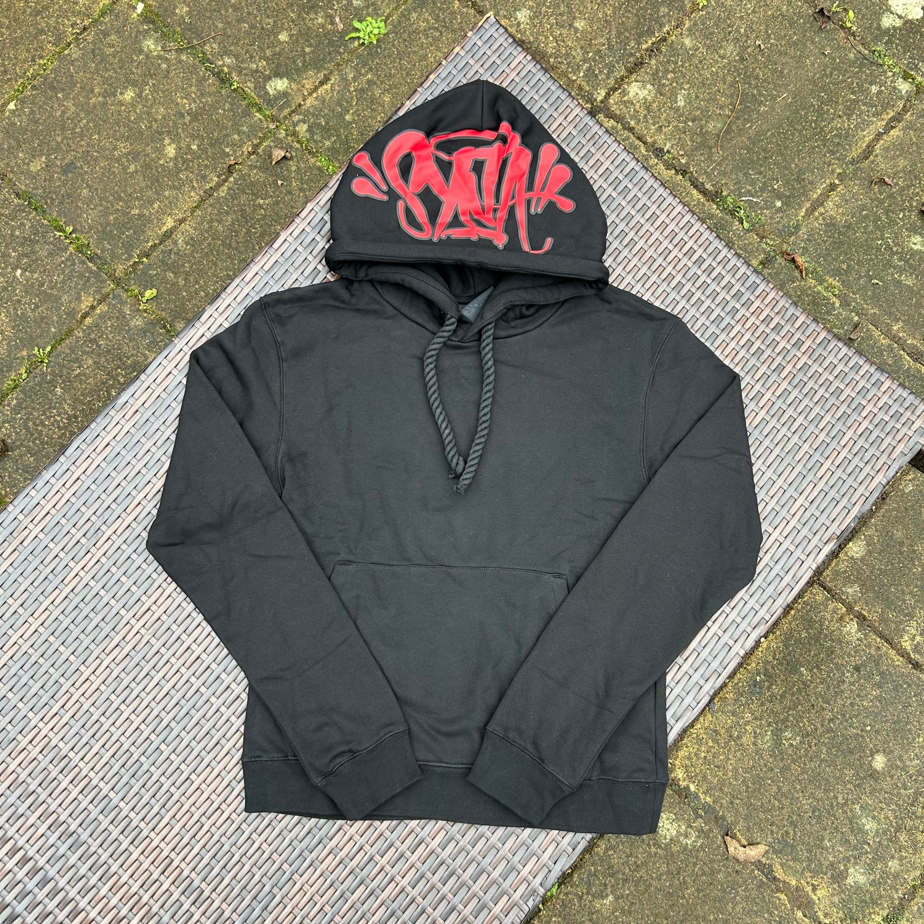 Syna World Black/Red Tracksuit - Image 2