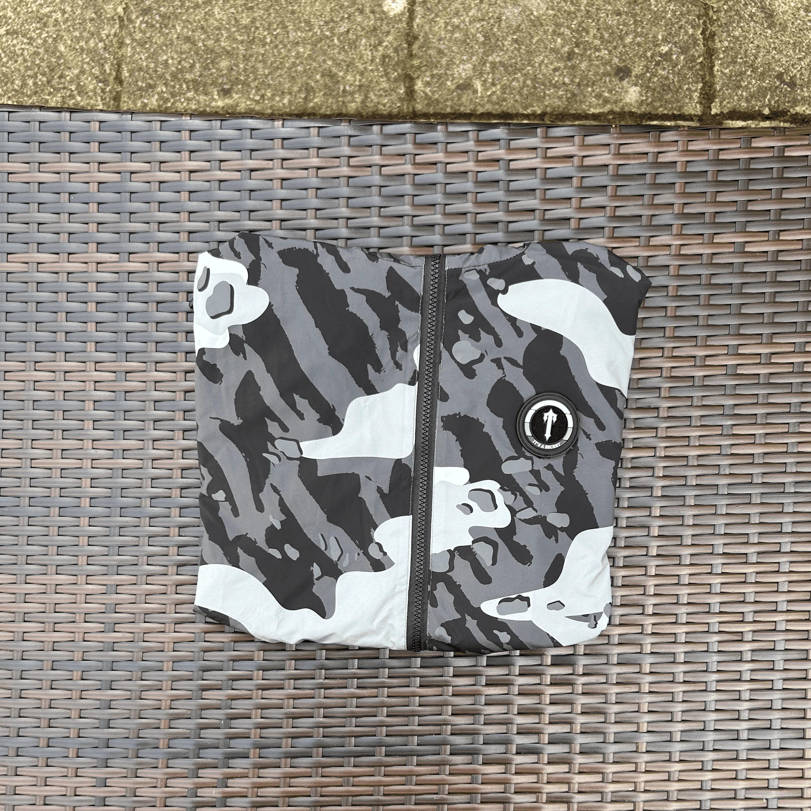 Trapstar Decoded Black/White Camo Windbreaker - Image 3