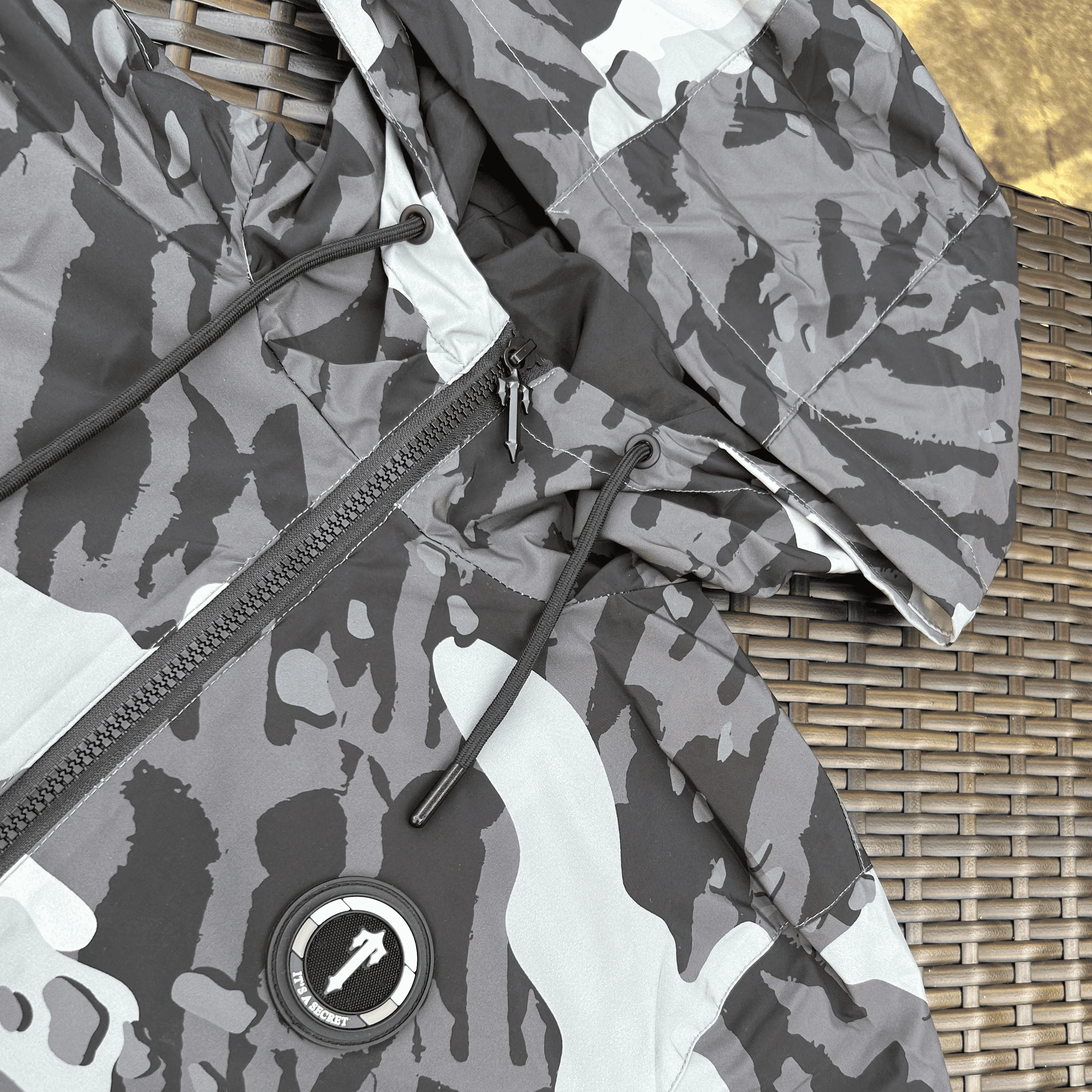 Trapstar Decoded Black/White Camo Windbreaker - Image 4